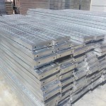 METAL PLANK Q195, size:  2100*45*1.2mm*4m BS1139